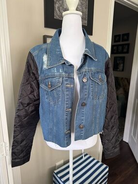 Women's Cropped Blue Denim Jacket with Quilted Black Sleeves